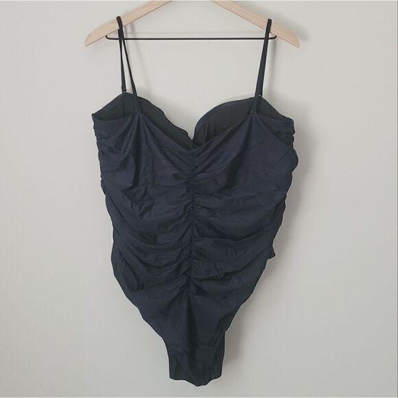 New J.Crew Ruched Sweetheart One-Piece Swimsuit in Navy Size 22 NWT - Picture 3 of 14